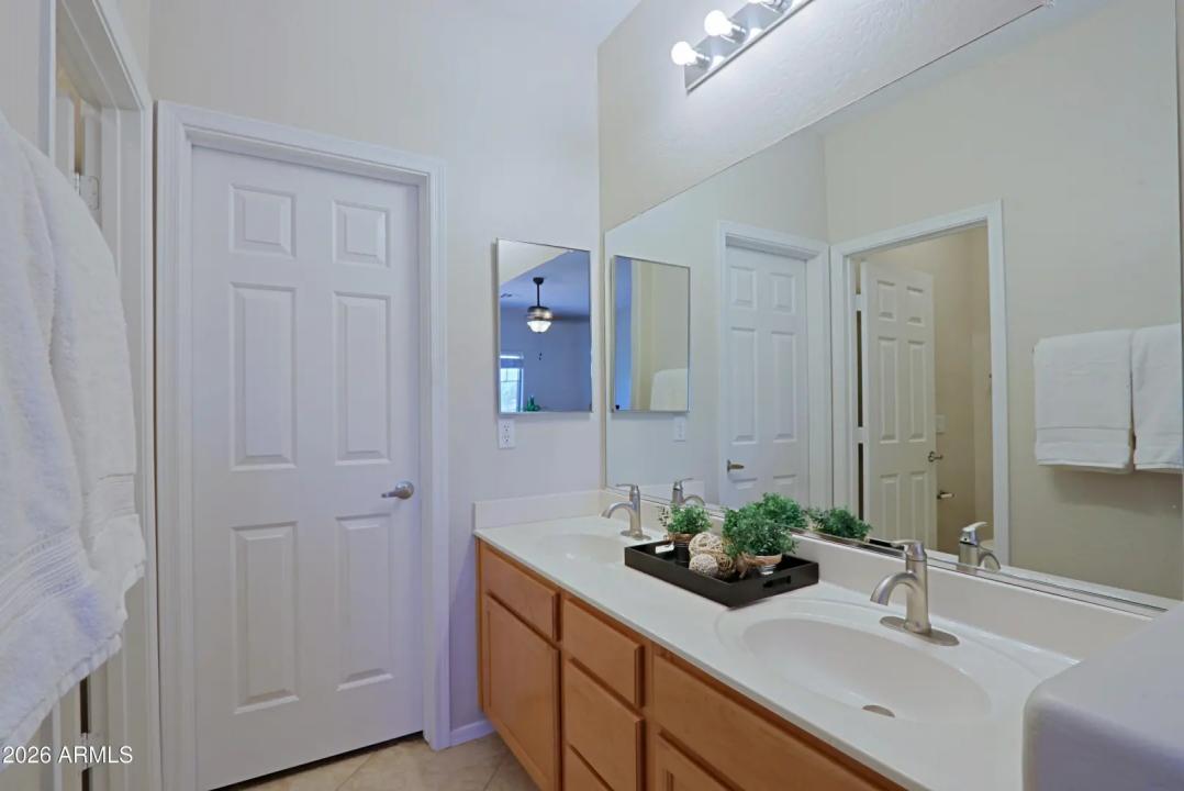 Real Estate Picture 27