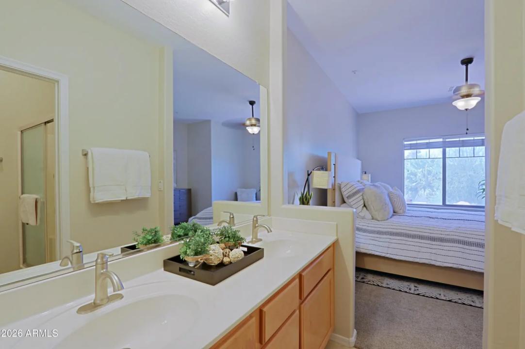 Real Estate Picture 28