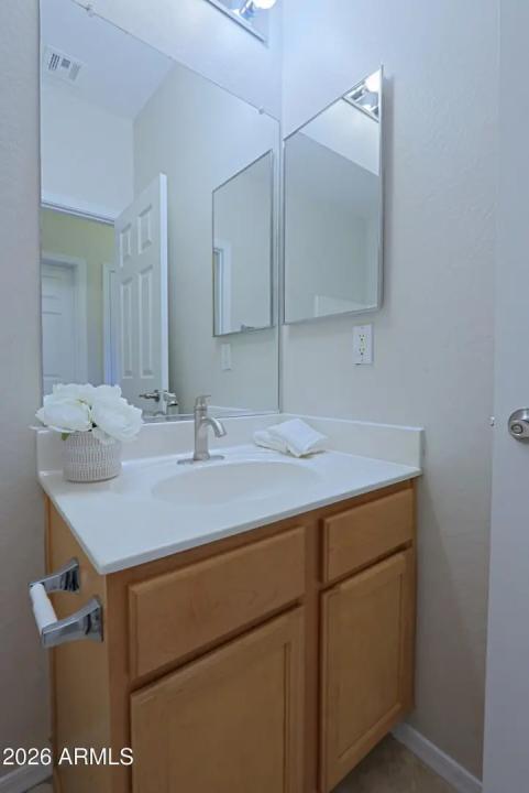 Real Estate Picture 33