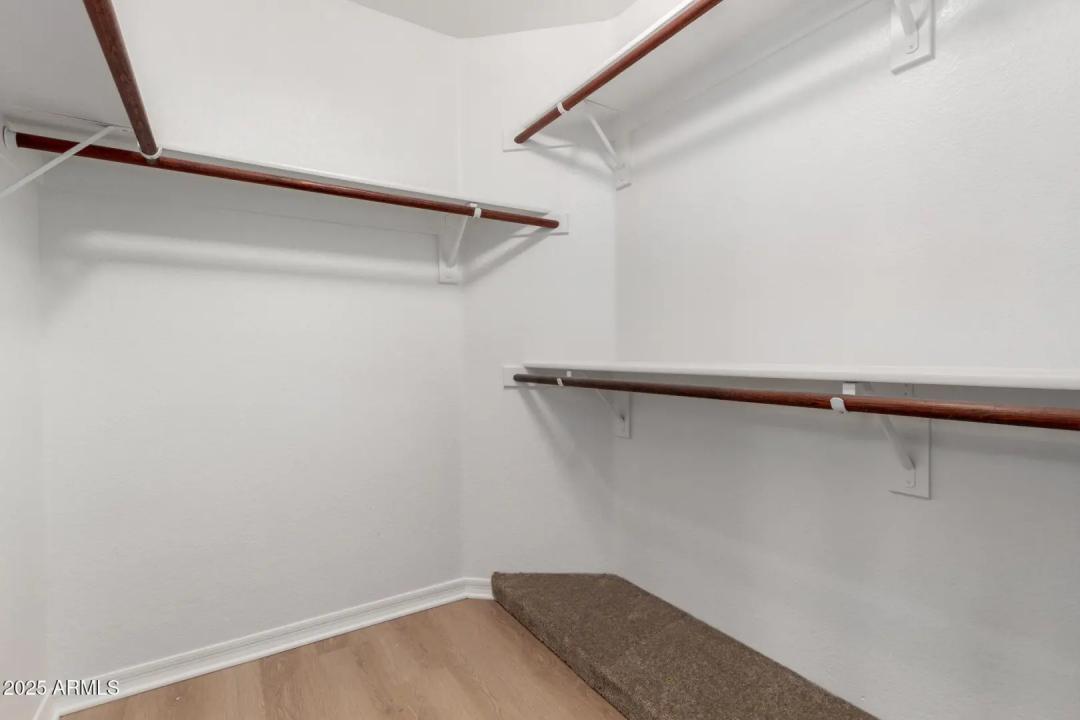 Real Estate Picture 19