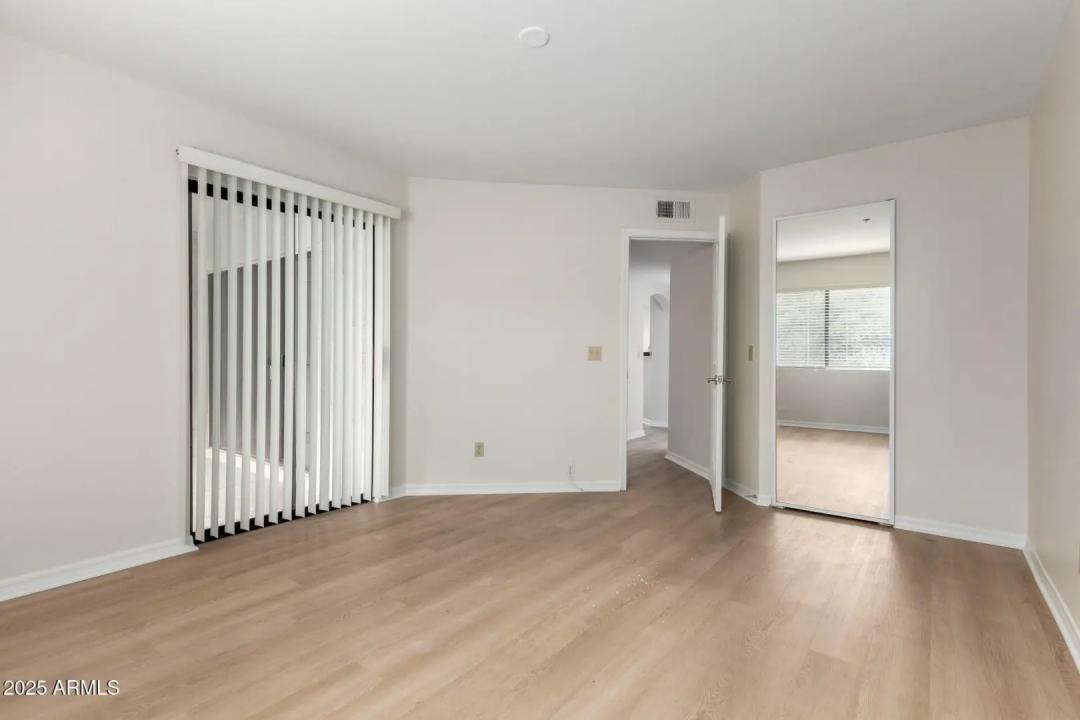 Real Estate Picture 21