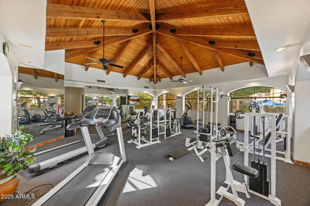 Real Estate Picture 34
