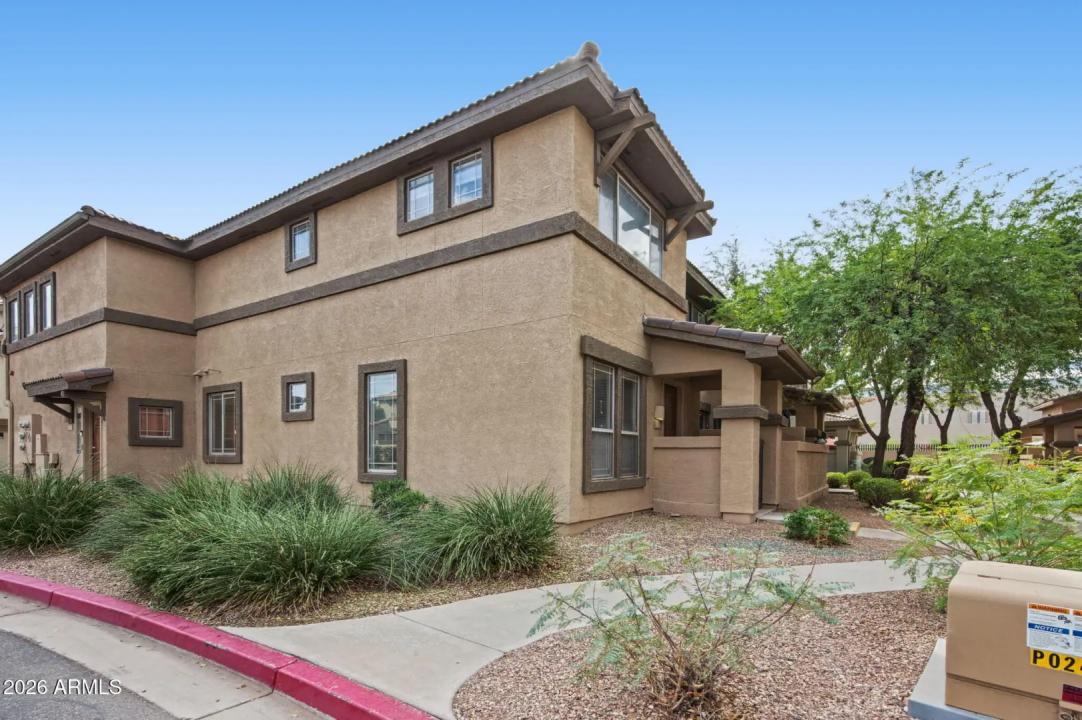 Real Estate Picture 2