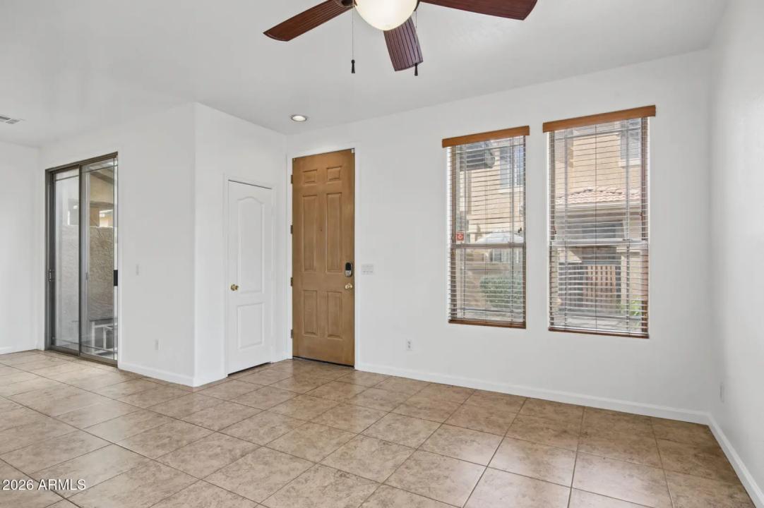 Real Estate Picture 6