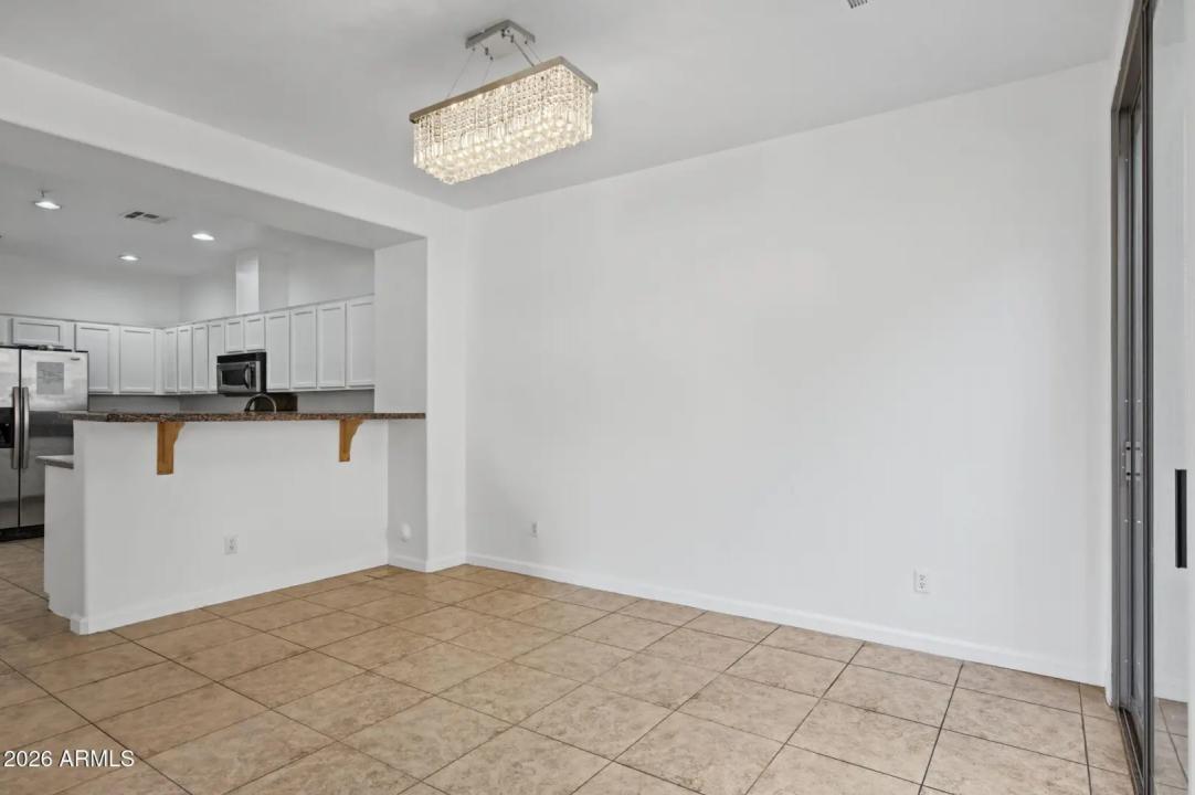Real Estate Picture 10