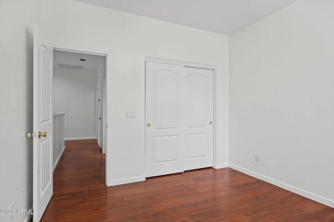 Real Estate Picture 30