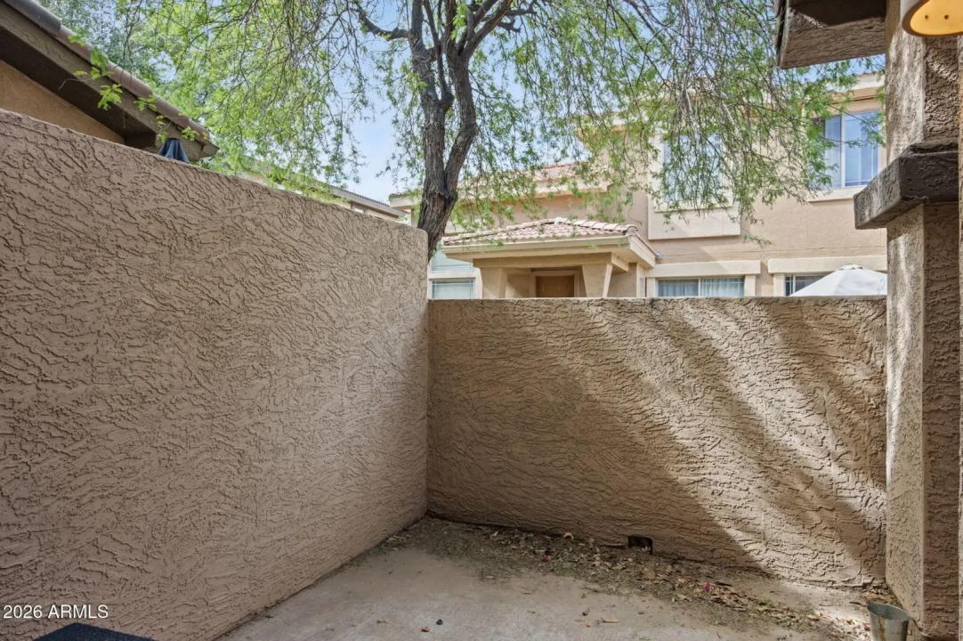 Real Estate Picture 34