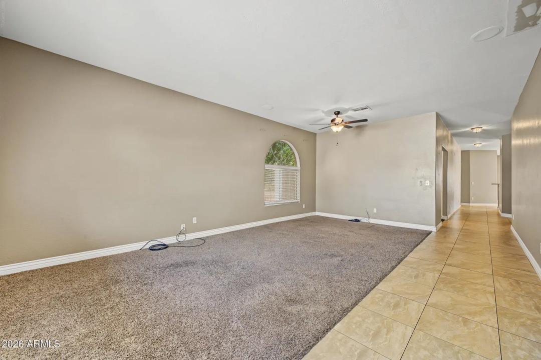 Real Estate Picture 5