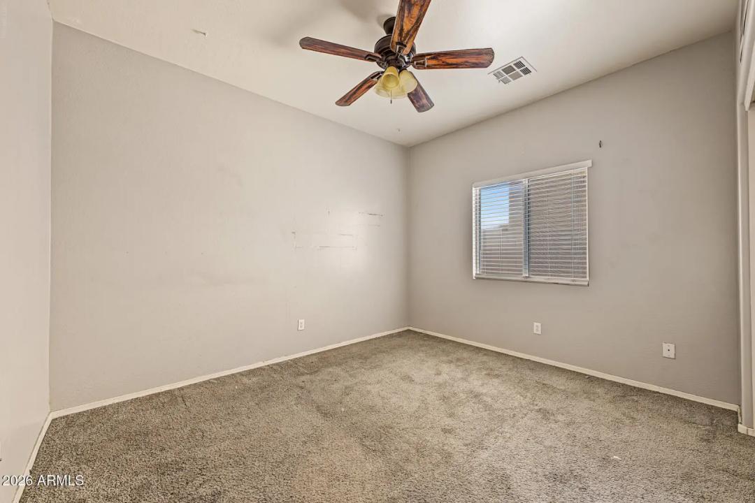Real Estate Picture 22