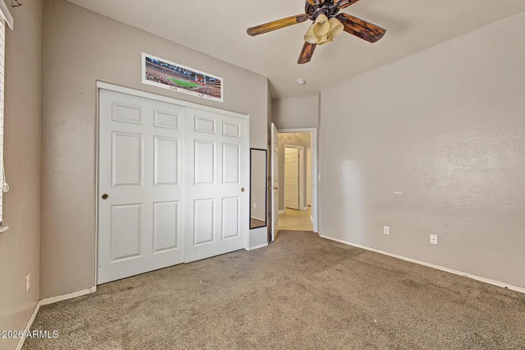 Real Estate Picture 23