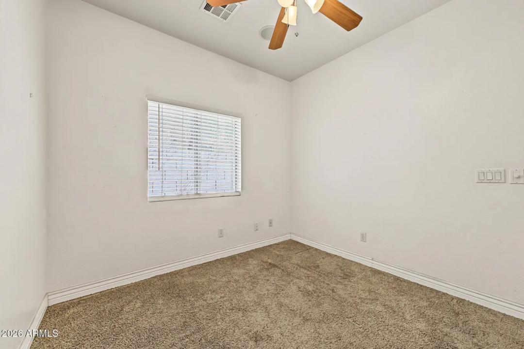 Real Estate Picture 24