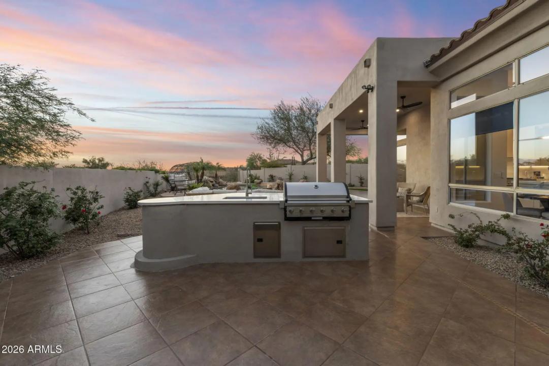 Real Estate Picture 20