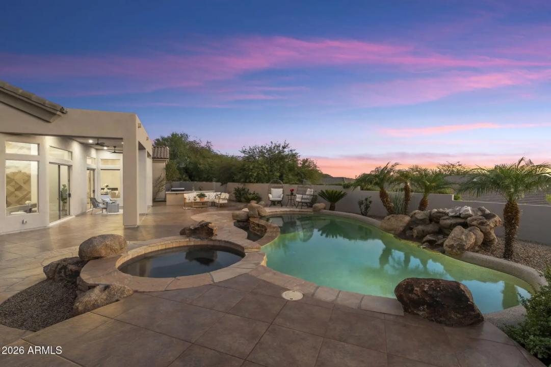 Real Estate Picture 21