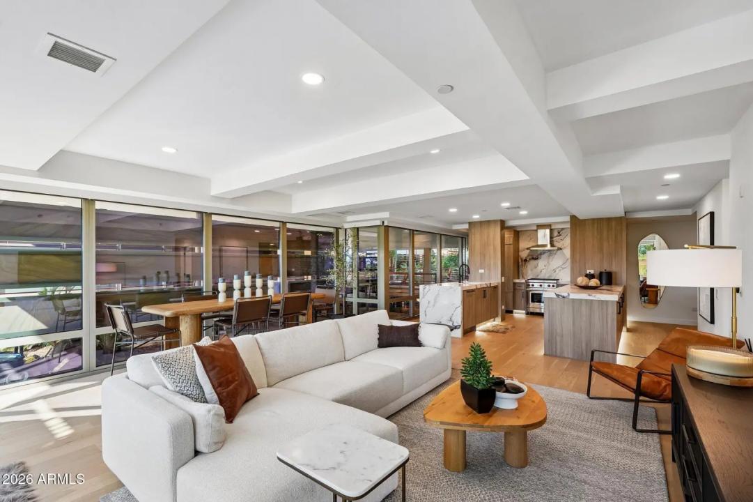 Real Estate Picture 1