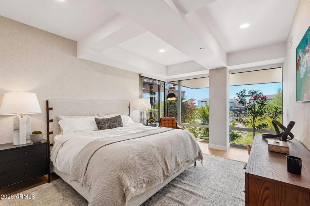 Real Estate Picture 29