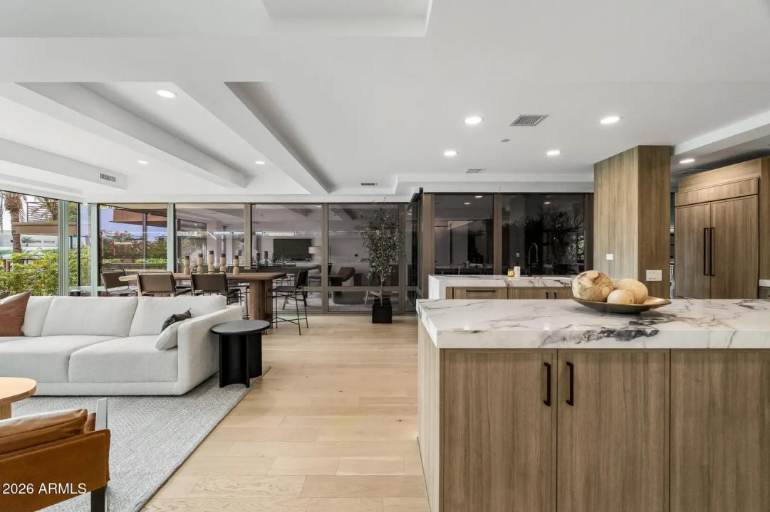 7157 E RANCHO VISTA Drive 3001 Scottsdale AZ 85251