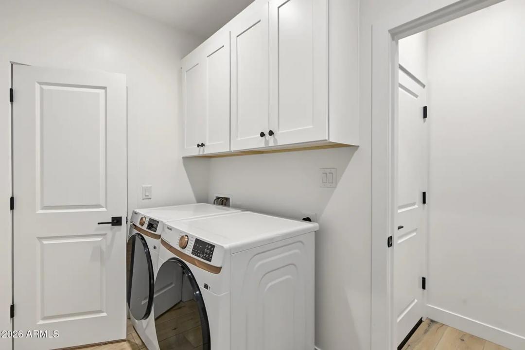 Real Estate Picture 30