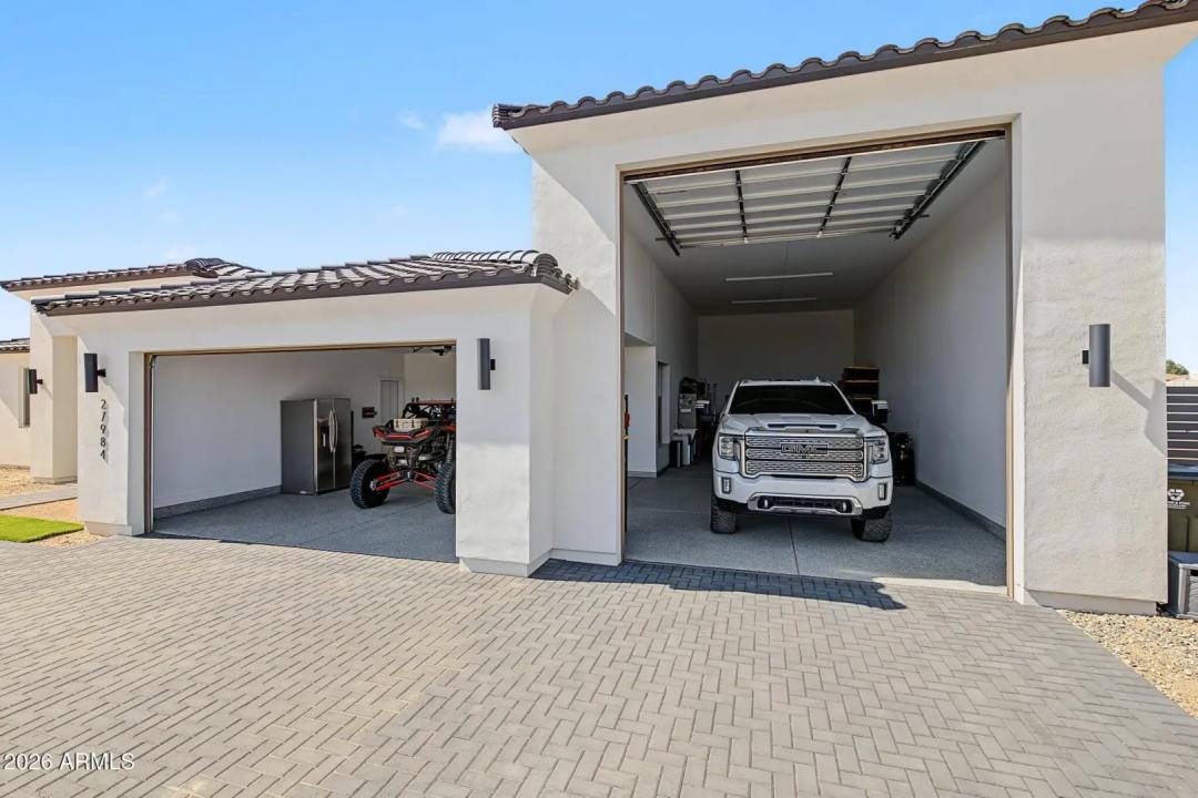 Real Estate Picture 41