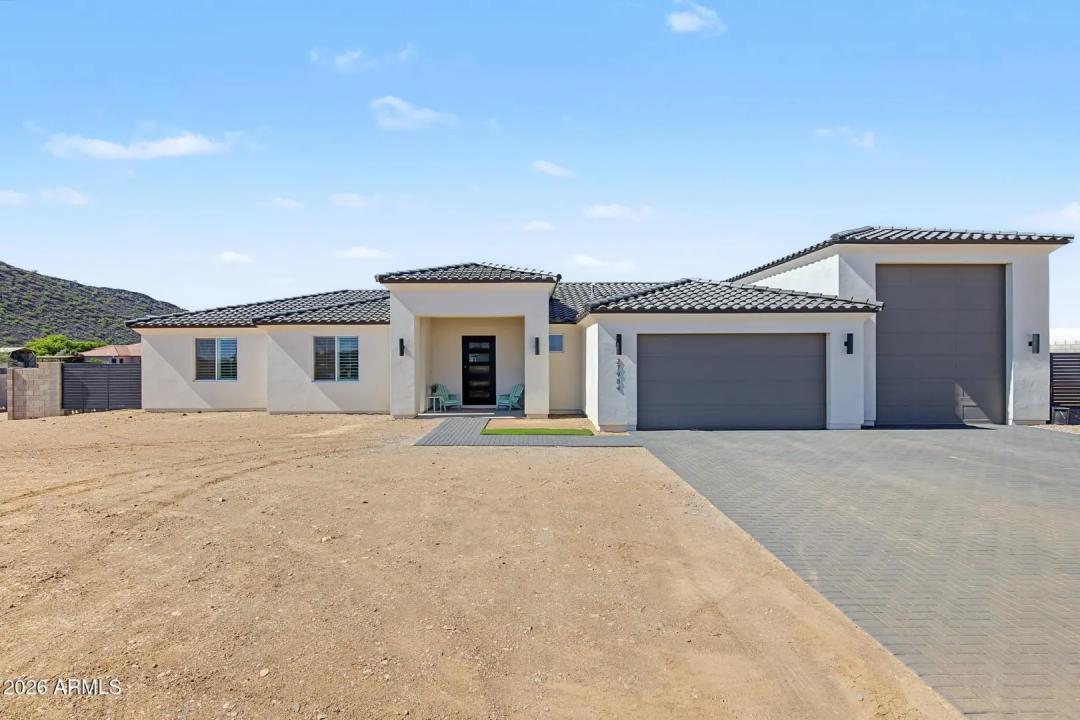 Real Estate Picture 2