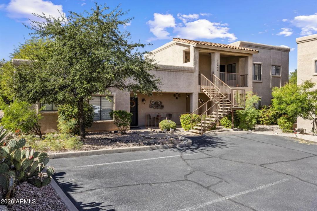 Real Estate Picture 1