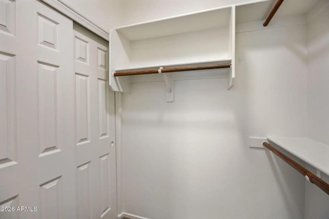 Real Estate Picture 12