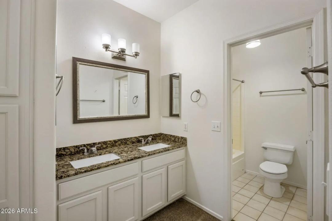 Real Estate Picture 11