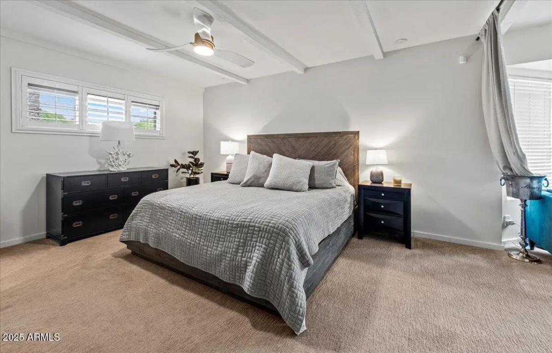 Real Estate Picture 17