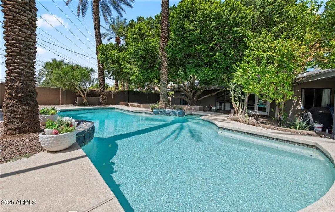 Real Estate Picture 31