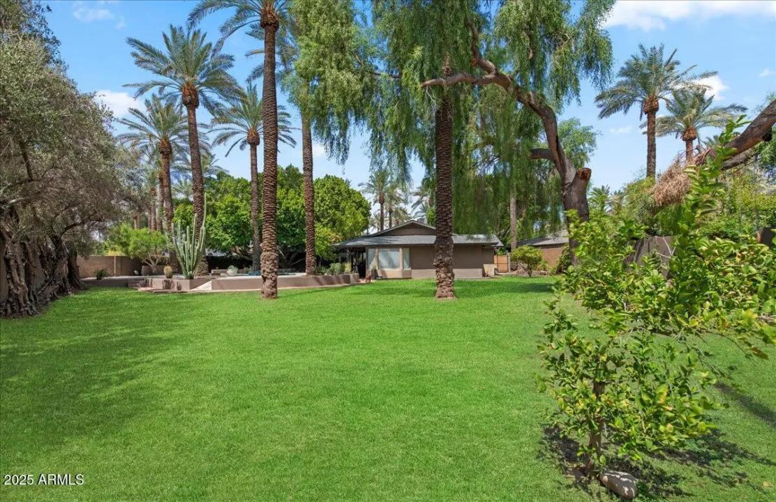 Real Estate Picture 33
