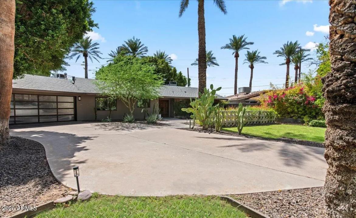 Real Estate Picture 37