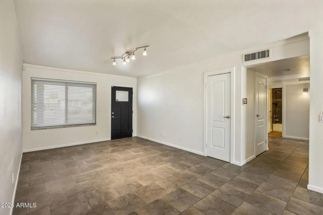 Real Estate Picture 2
