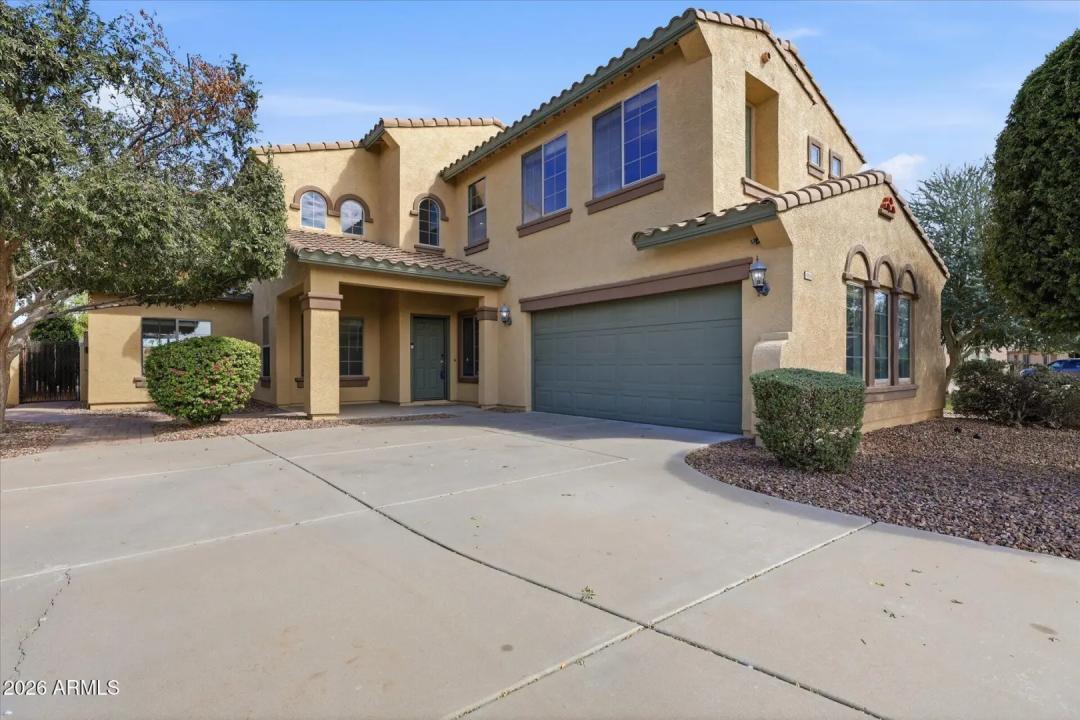 Real Estate Picture 2