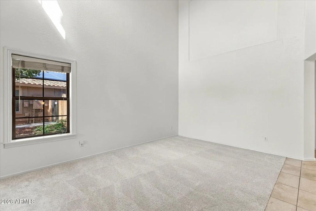 Real Estate Picture 6
