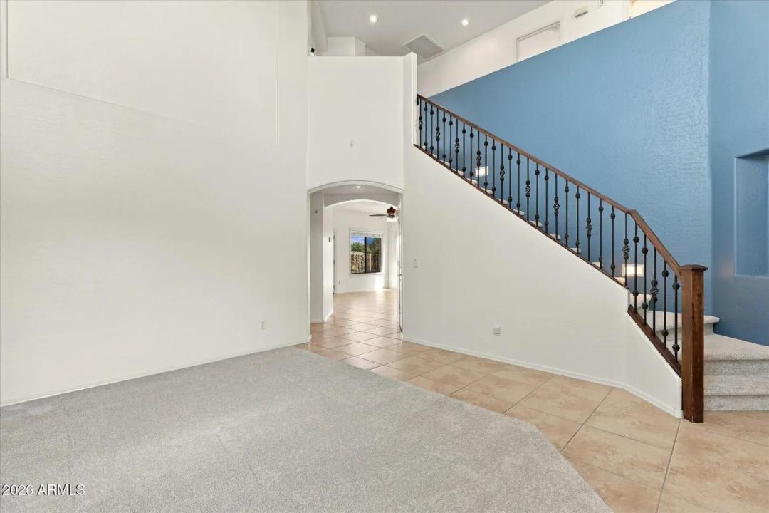 Real Estate Picture 9