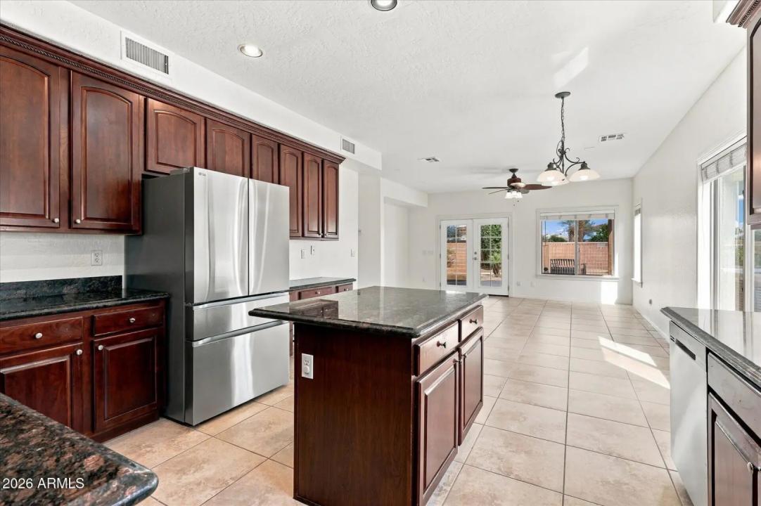 Real Estate Picture 19