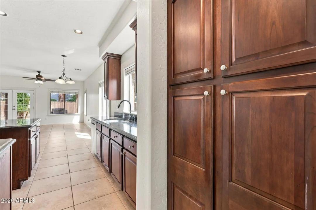Real Estate Picture 22