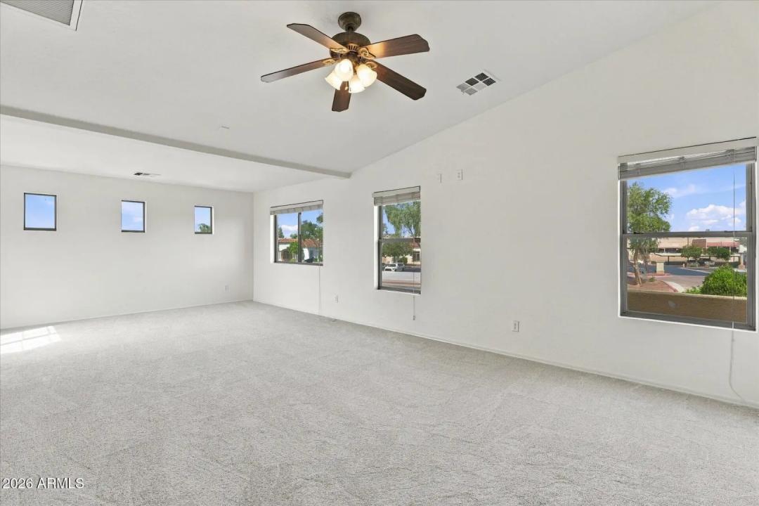Real Estate Picture 28