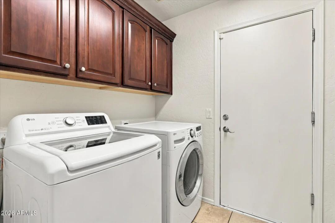 Real Estate Picture 45