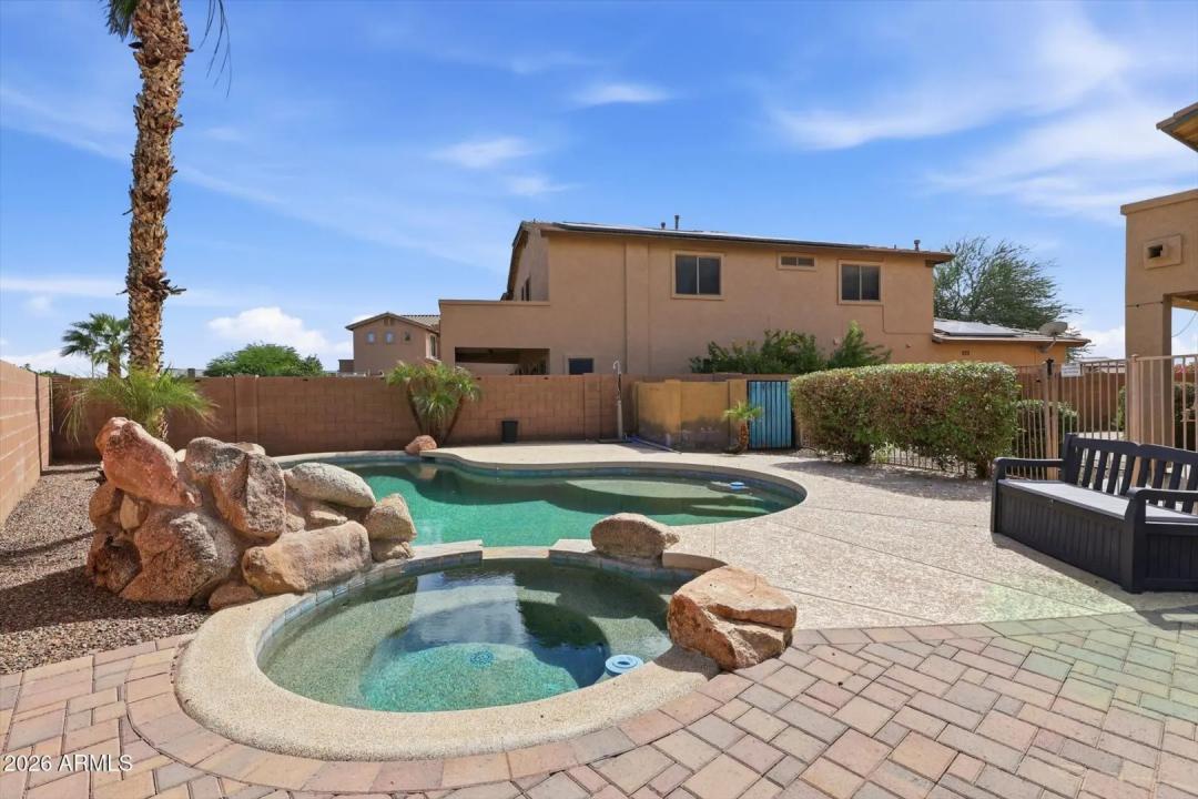 Real Estate Picture 53