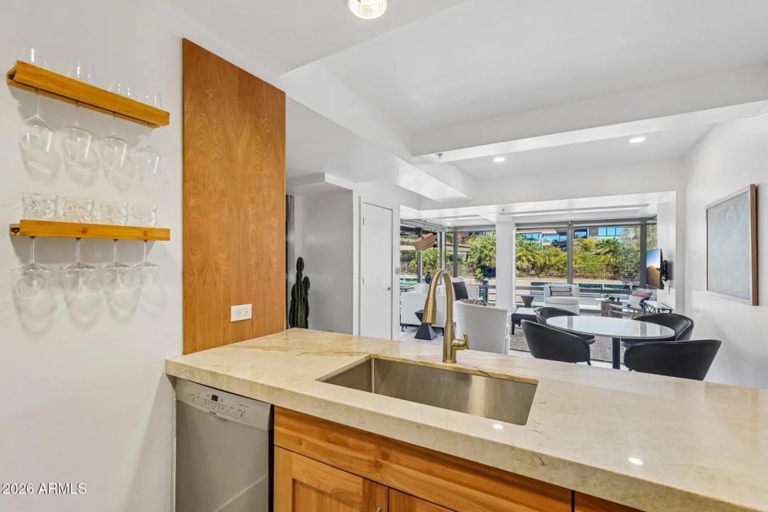 Real Estate Picture 9