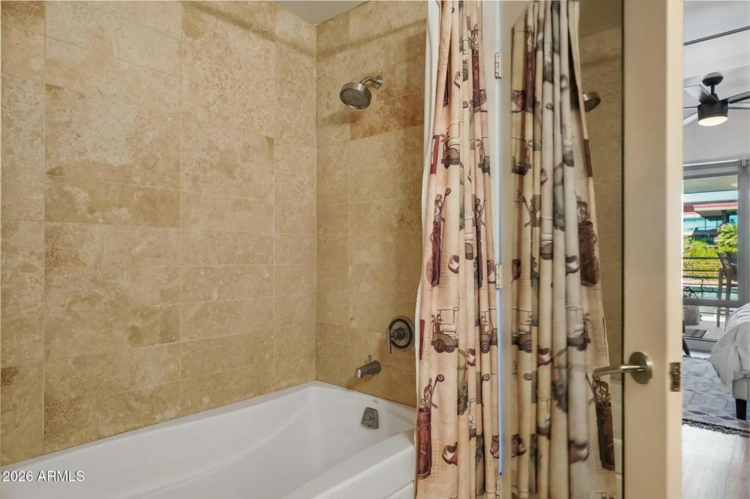 Real Estate Picture 20