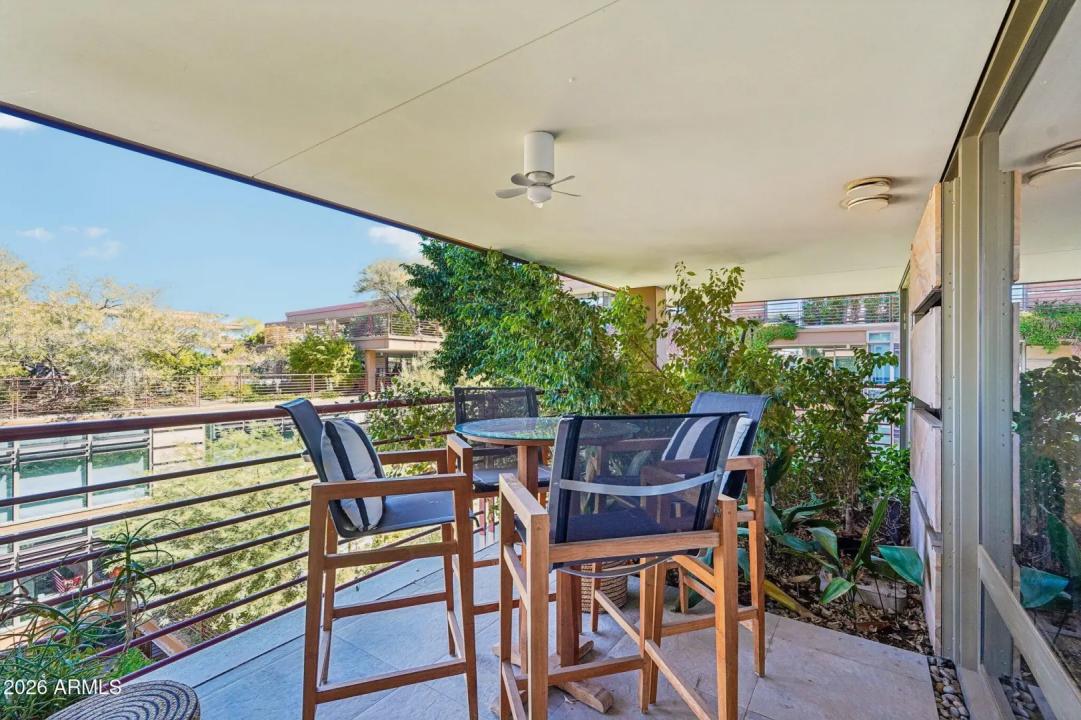 Real Estate Picture 21