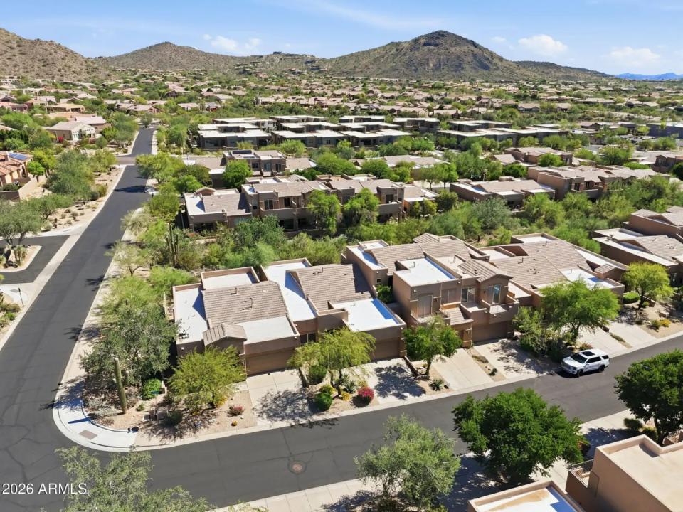 Real Estate Picture 44