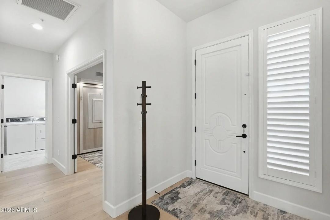 Real Estate Picture 5