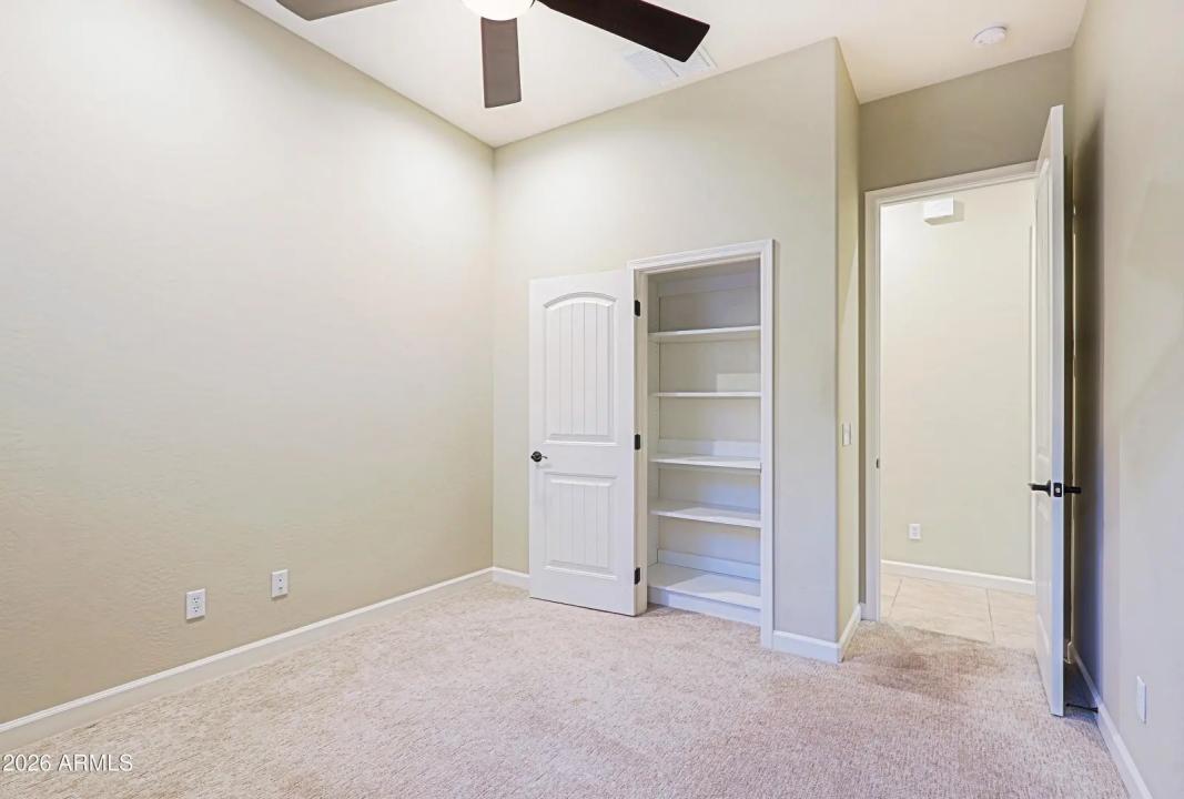 Real Estate Picture 40