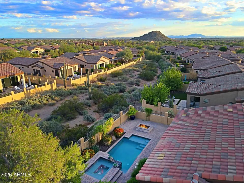 Real Estate Picture 56