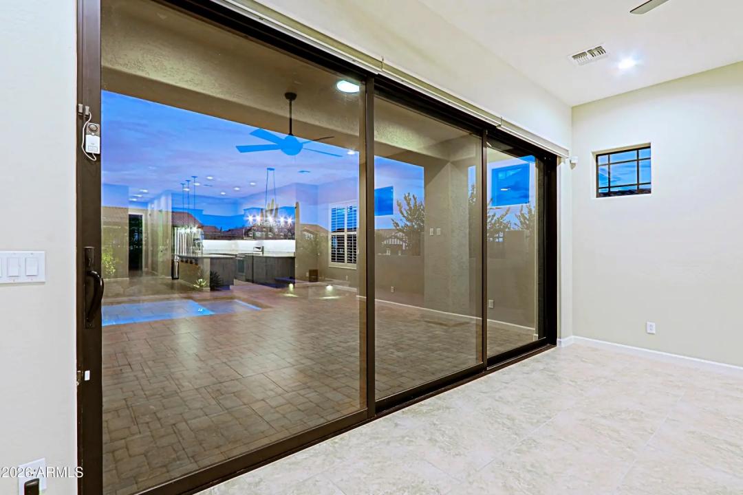 Real Estate Picture 28