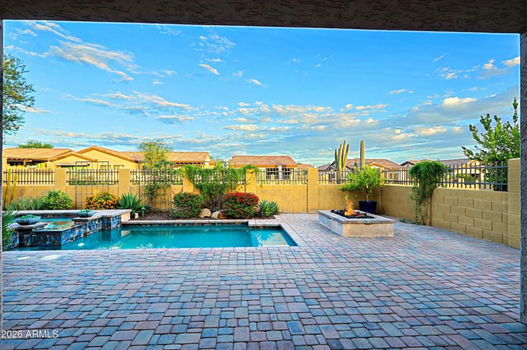 Real Estate Picture 41
