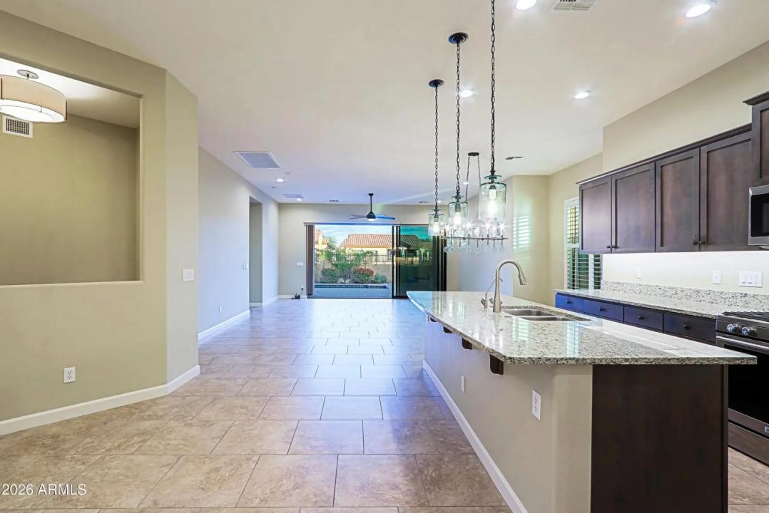 Real Estate Picture 19