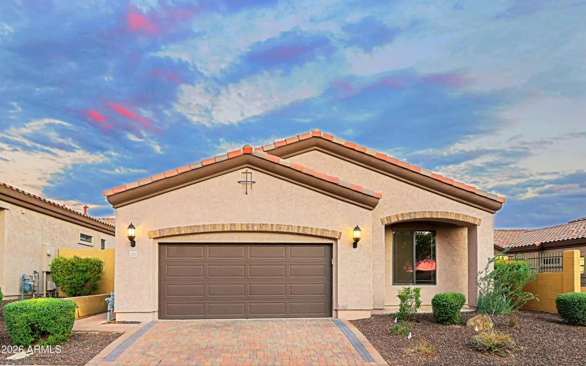 Real Estate Picture 2